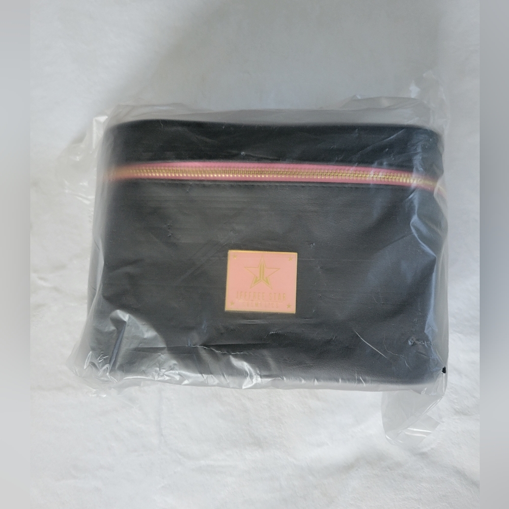 Jeffree Star Black Train Case